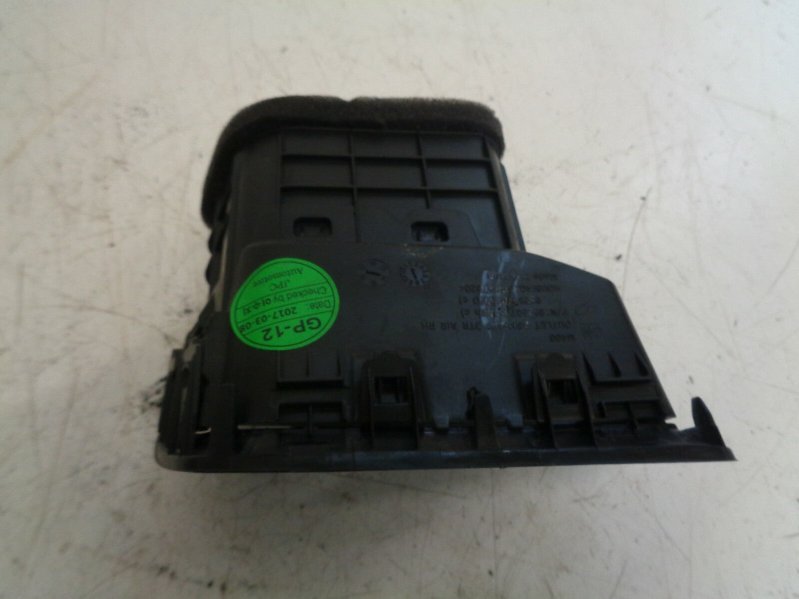 VAUXHALL VIVA 2017 1.0 PETROL OS DRIVER SIDE DASHBOARD AIR VENT