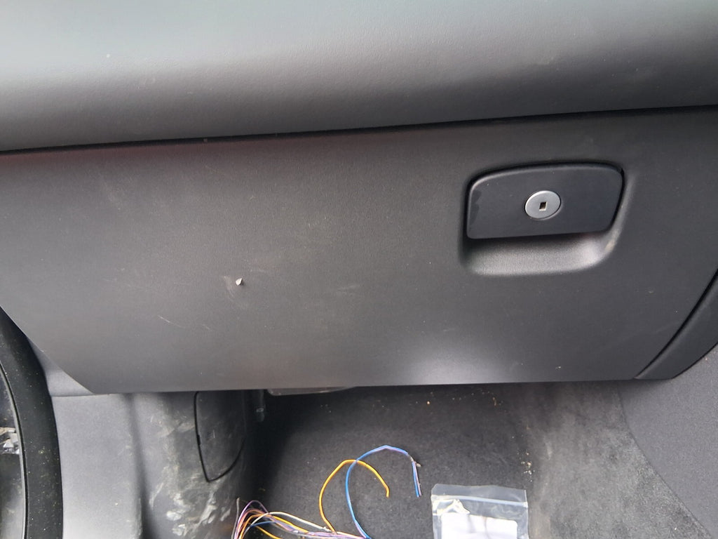 2024 RANGE ROVER VELAR P400e GLOVEBOX STORAGE COMPARTMENT