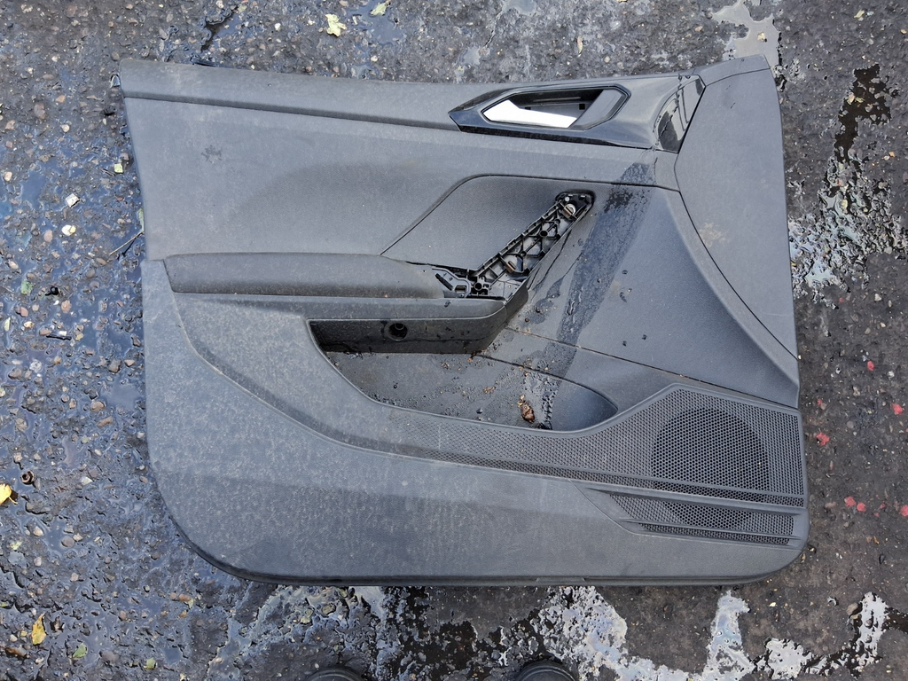 2023 VOLKSWAGEN T CROSS NSF PASSENGER SIDE DOOR CARD TRIM PANEL & SWITCH