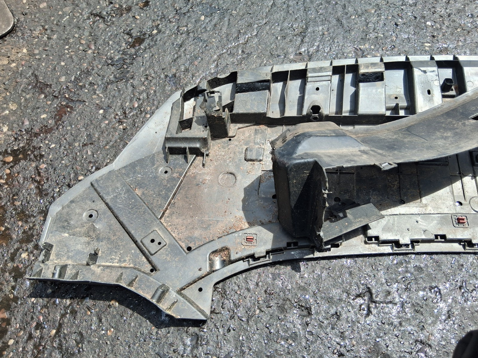 2021 FORD FIESTA MK8 FRONT BUMPER UNDERTRAY M1BB17859A1A