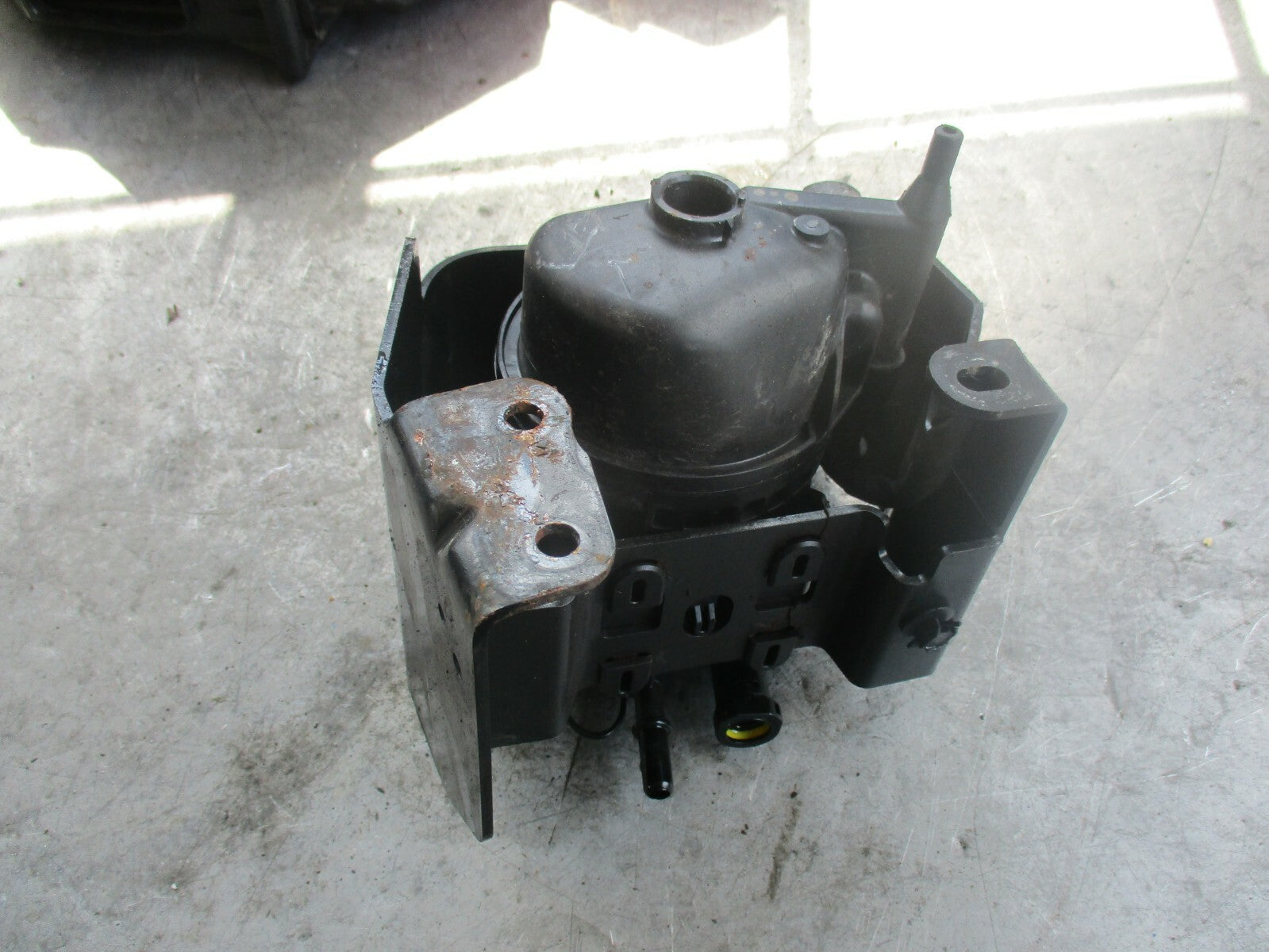 LAND ROVER DISCOVERY SPORT L550 2.0 TD4 DIESEL FUEL FILTER & BRACKET