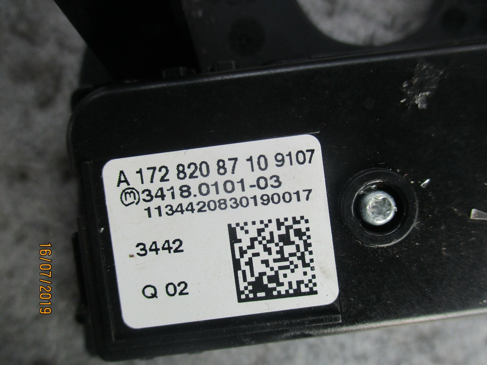 MERCEDES A CLASS W176 ALARM ACTIVATION SWITCH BUTTON A1728208710