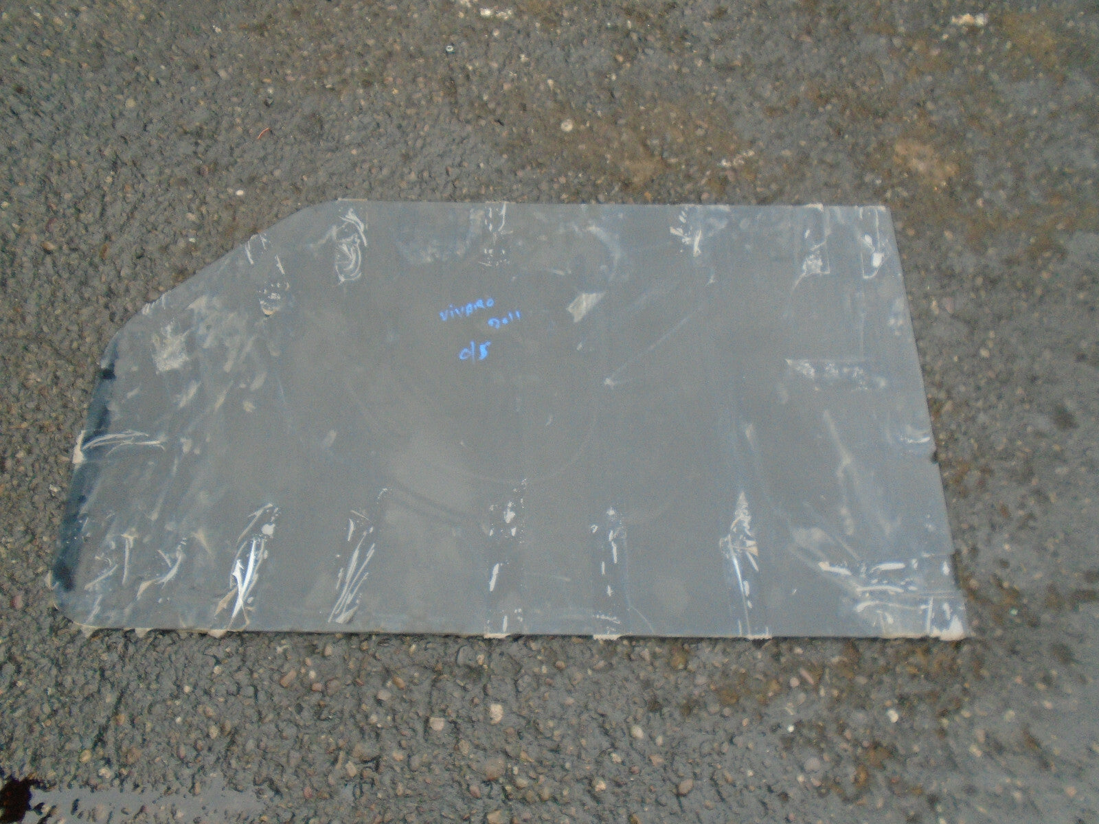 VAUXHALL VIVARO MK1 2011 OS DRIVER SIDE SLIDING DOOR WINDOW PLASTIC GLASS