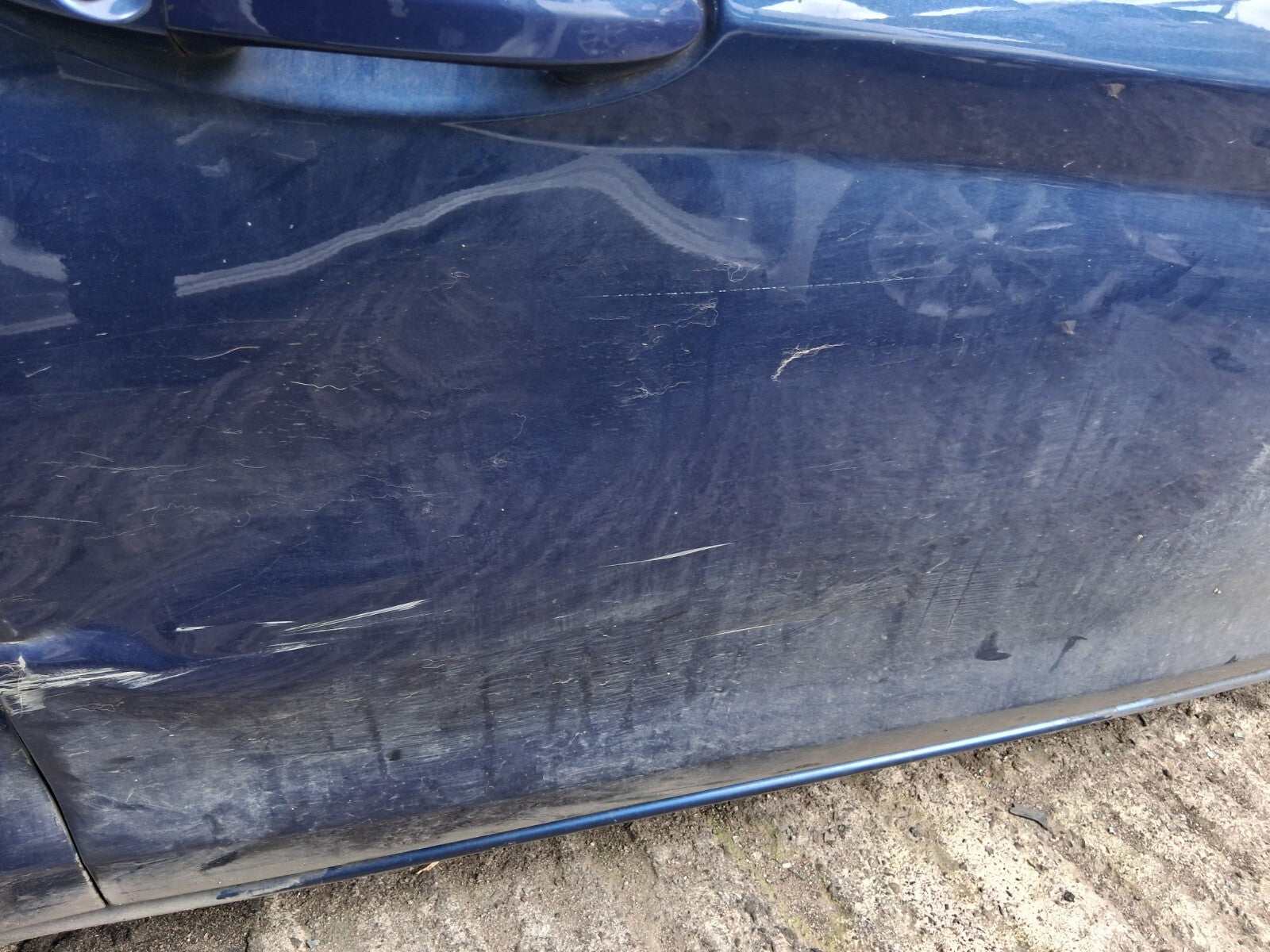 2010 FORD FIESTA MK7 OSF DRIVER SIDE FRONT RIGHT COMPLETE DOOR OCEAN BLUE