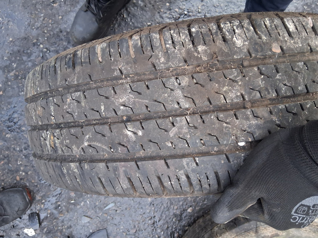 2023 RENAULT MASTER MK3 16 INCH STEEL WHEEL WITH TYRE 215/70R15C