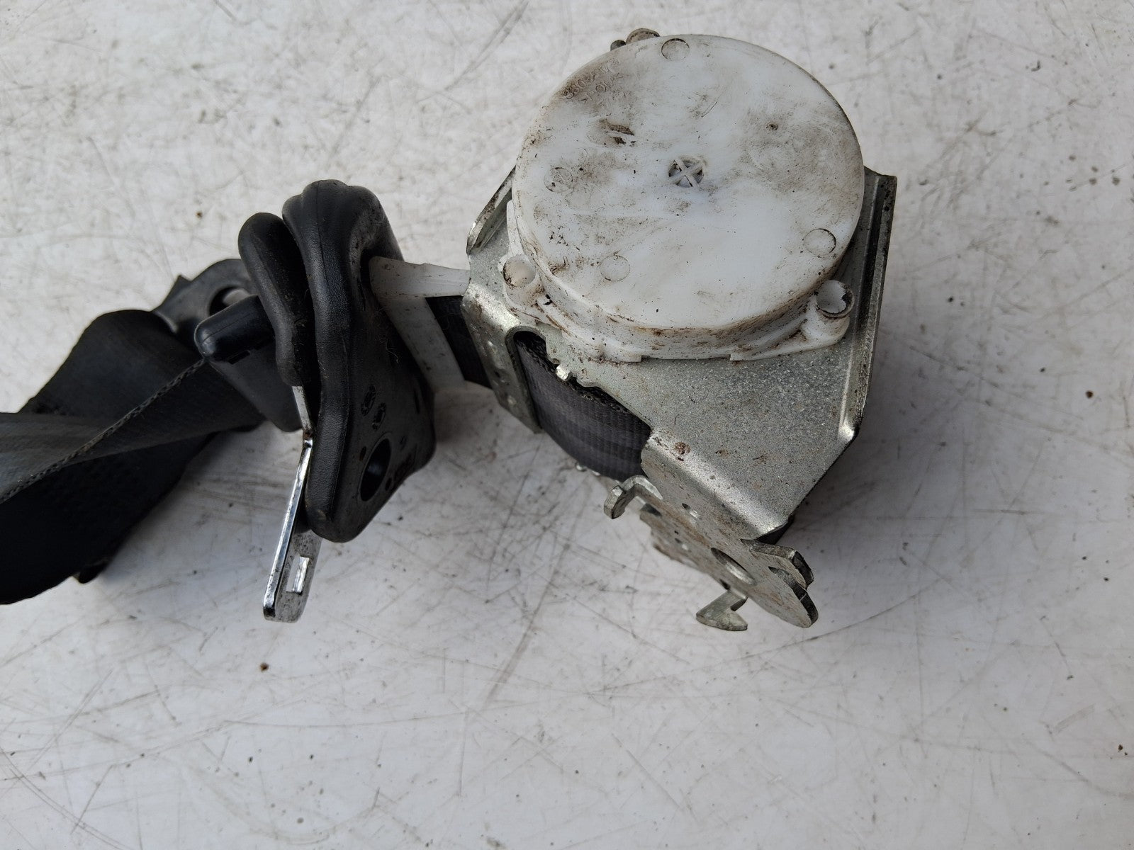CITROEN C4 CACTUS MK1 NSR REAR PASSENGER LEFT SIDE SEATBELT 34143651A