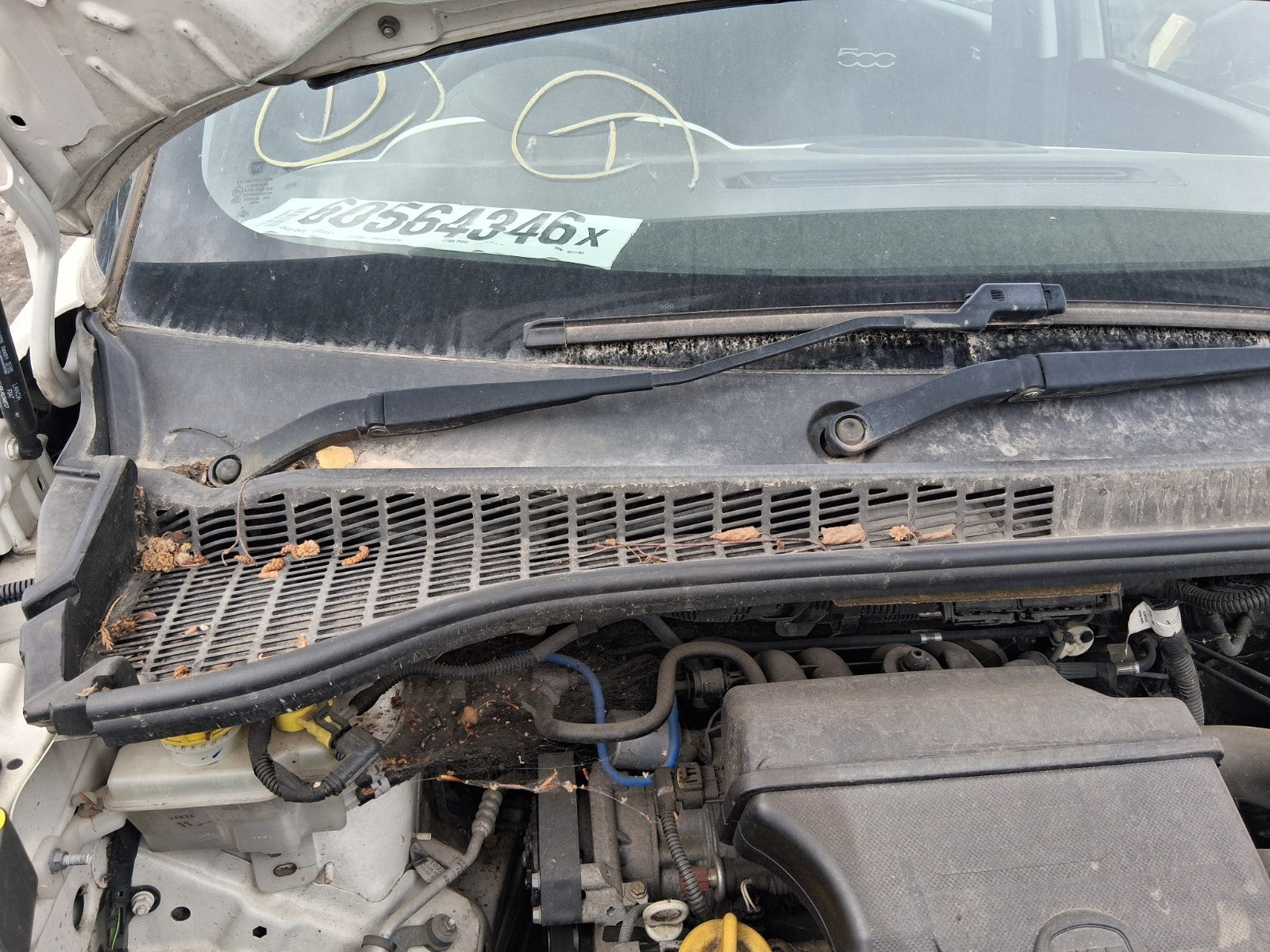2019 FIAT 500L HATCHBACK FRONT WINDSCREEN WIPER MOTOR LINKAGES