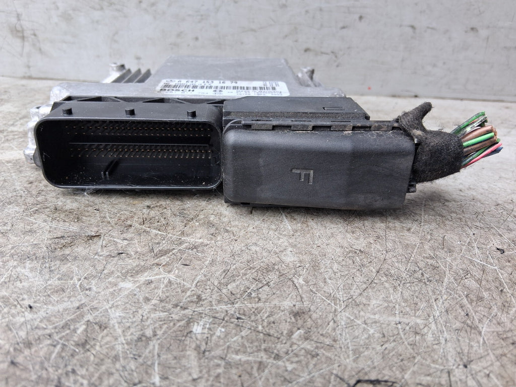 2004 MERCEDES E CLASS W211 2.7 DIESEL ENGINE ECU CONTROL UNIT A6471531679