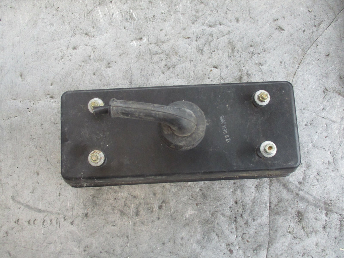 UNIVERSAL VAN OSR NSR PASSENGER DRIVER SIDE REAR TAIL LIGHT