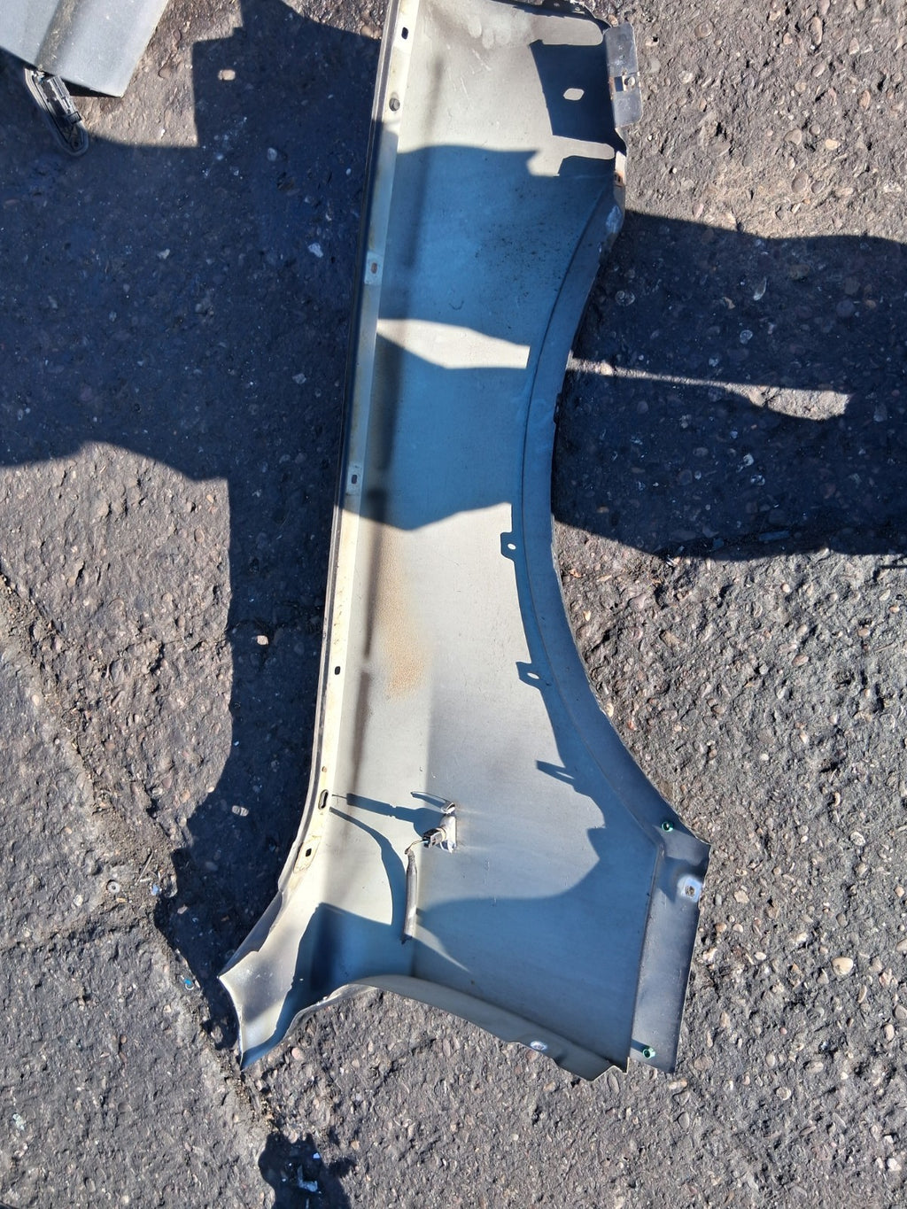 2004 BMW X3 E83 NSF PASSENGER SIDE FRONT LEFT WING PANEL BLACK