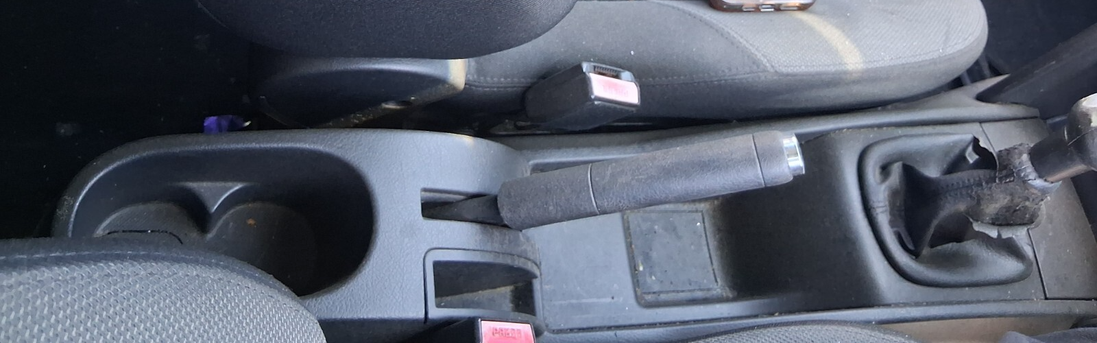 2009 PEUGEOT 207 CENTRE CONSOLE SURROUND TRIM PANEL COVER