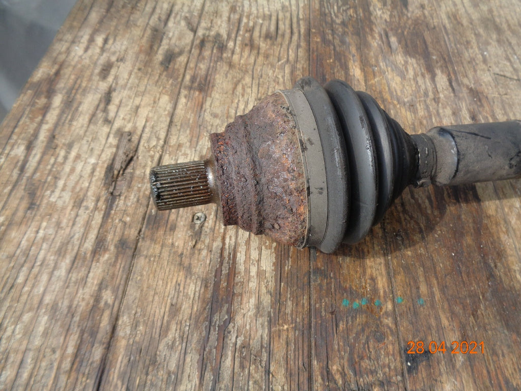 VW VOLKSWAGEN GOLF MK5 2006 OSF DRIVER SIDE FRONT LONG DRIVESHAFT SHAFT