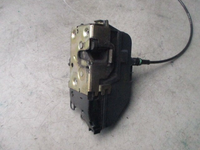 2009 RENAULT MEGANE MK2 OSF DRIVER FRONT DOOR LOCK MECHANISM 086027