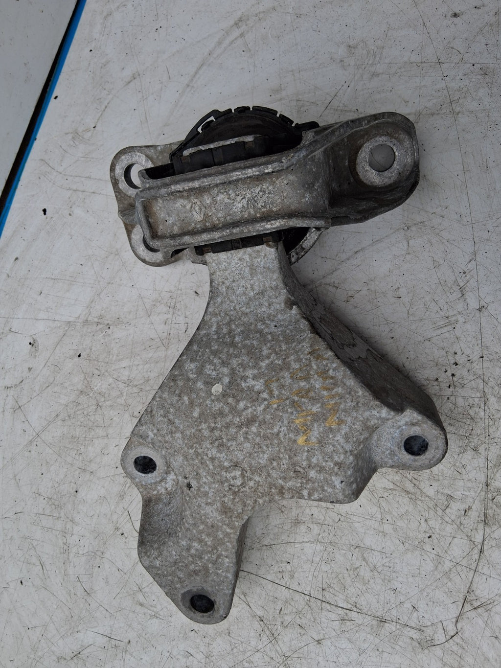 2017 NISSAN MICRA K14 0.9 PETROL OSF DRIVER SIDE FRONT ENGINE MOUNT