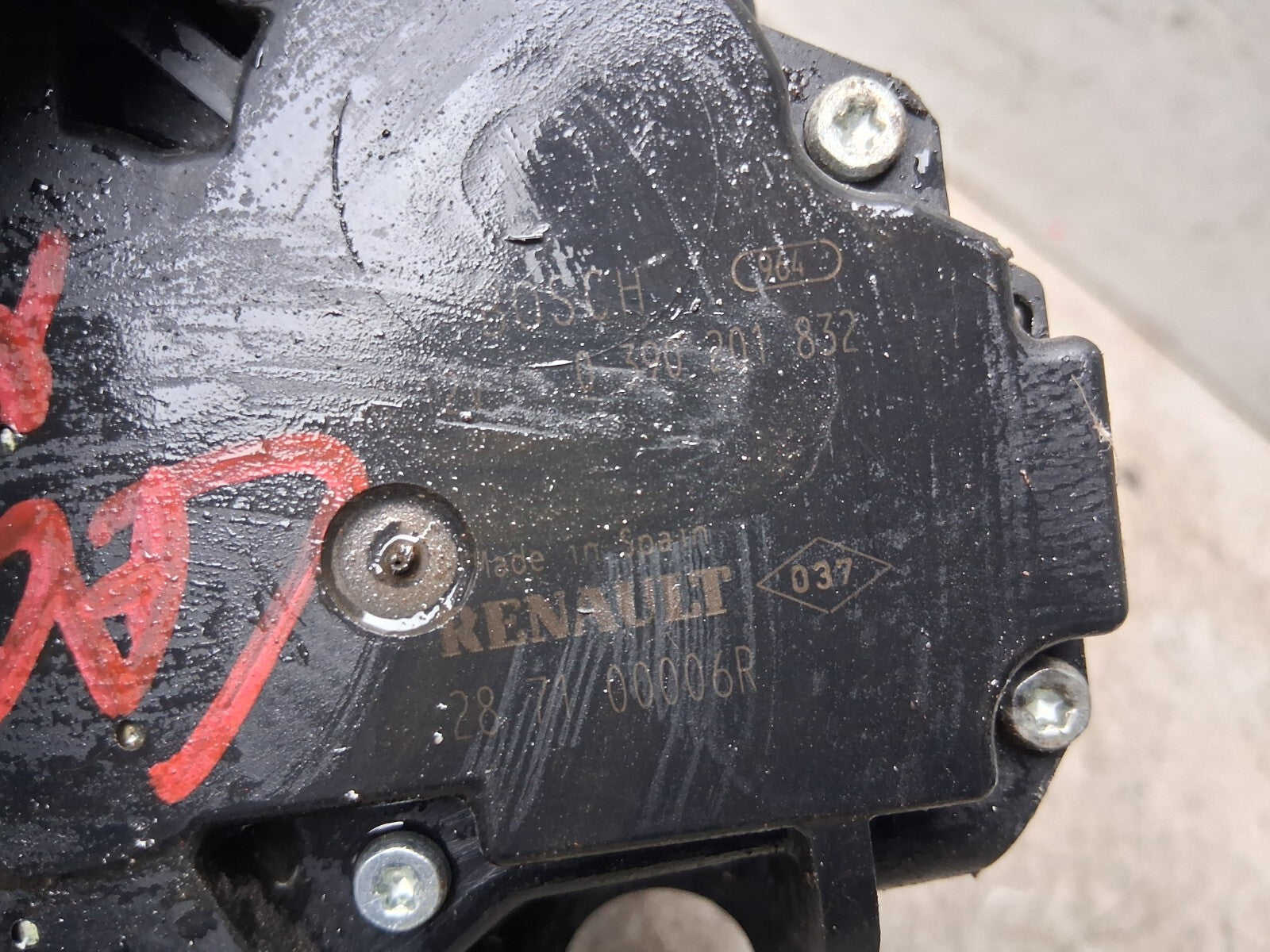 RENAULT LAGUNA MK3 2009 REAR WINDSCREEN WIPER MOTOR 287100006R