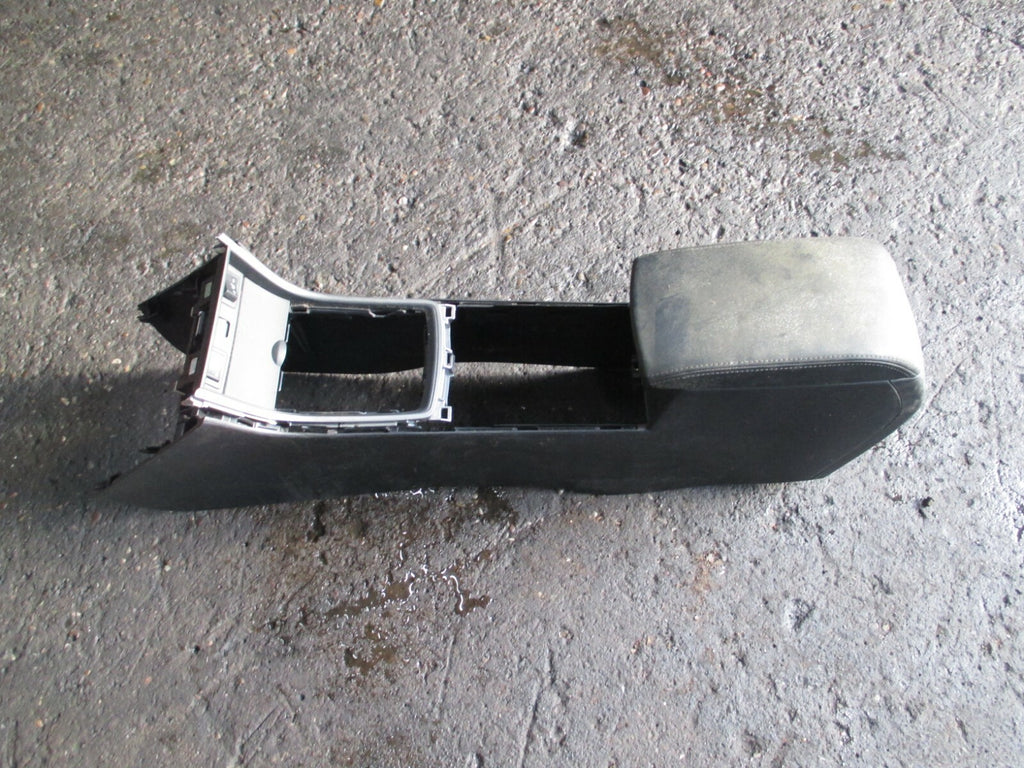 MAZDA 6 2009 MK2 CENTRE CONSOLE WITH ARM REST
