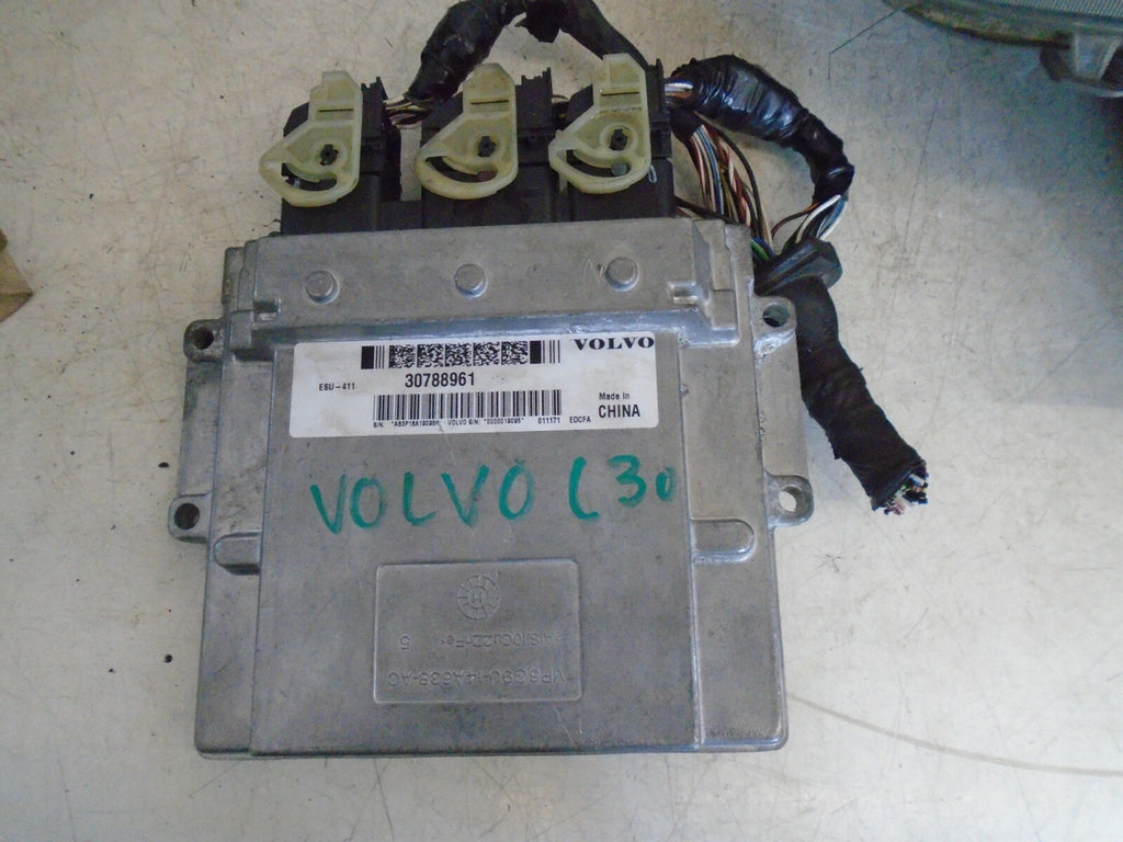 VOLVO C30 2011-2015 2.0 PETROL ENGINE ECU ENGINE CONTROL UNIT 30788961