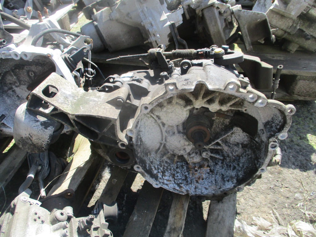 2002 VOLVO S60 2.4 DIESEL MANUAL GEARBOX P9482300
