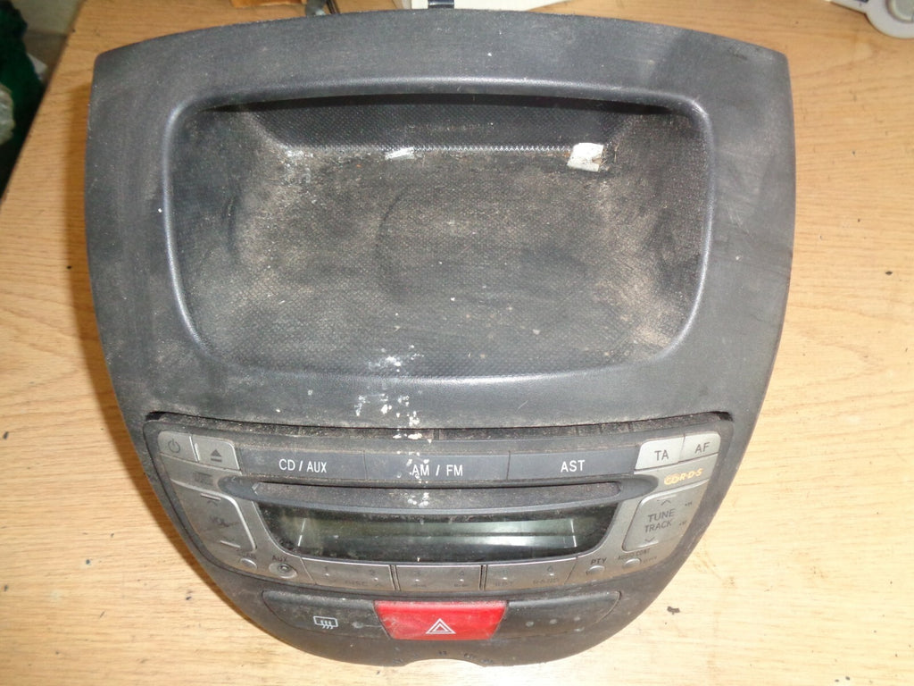 PEUGEOT 107 5 DOOR CENTRE CONSOLE CD PLAYER 554050H010