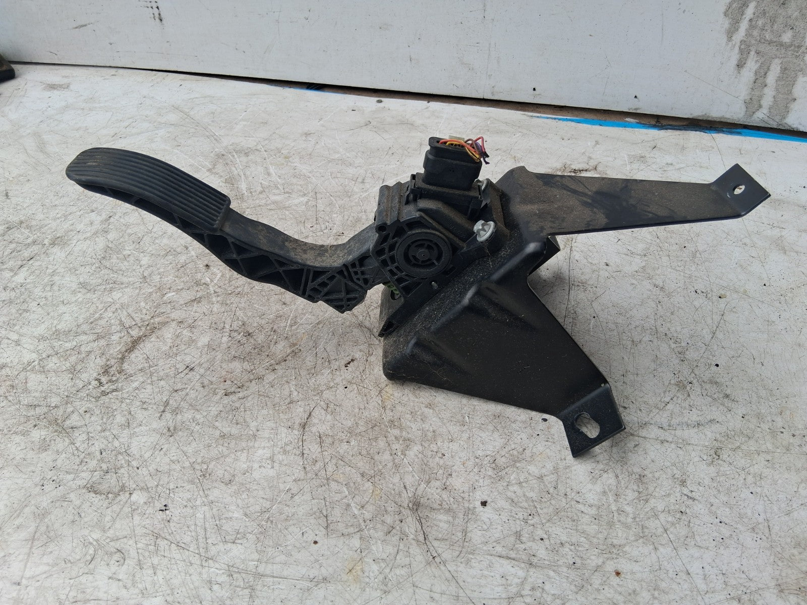 2021 MERCEDES SPRINTER W907 THROTTLE PEDAL A9073010200