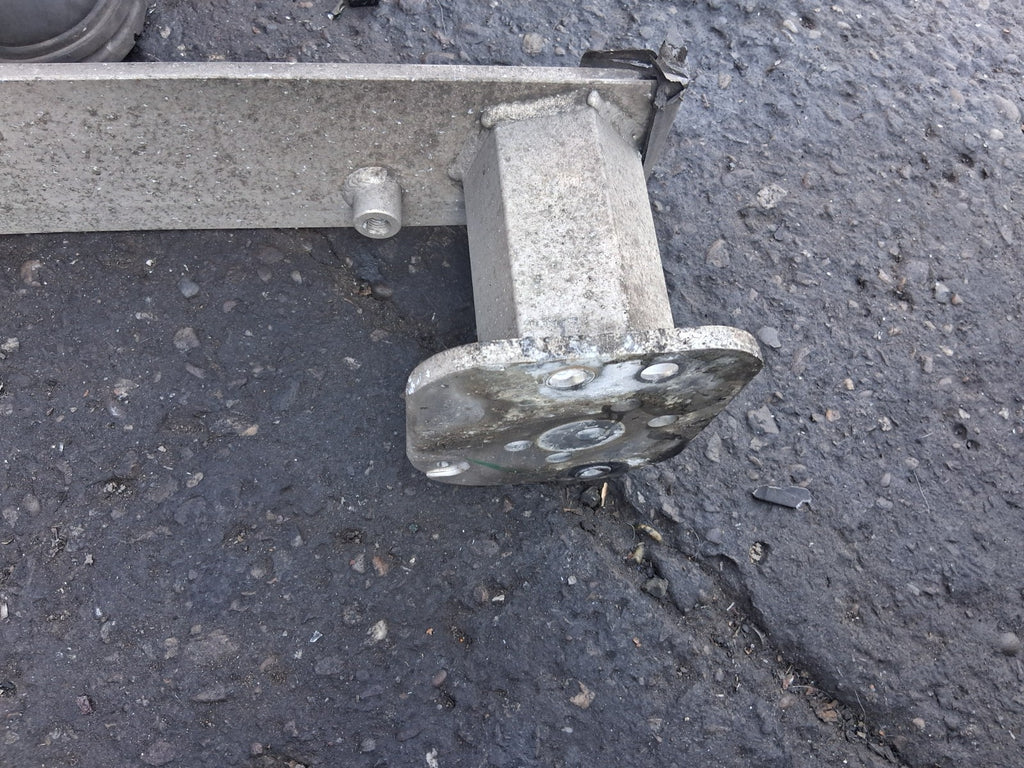 2013 CITROEN C4 MK2 FRONT BUMPER CRASH IMPACT REINFORCEMENT BAR