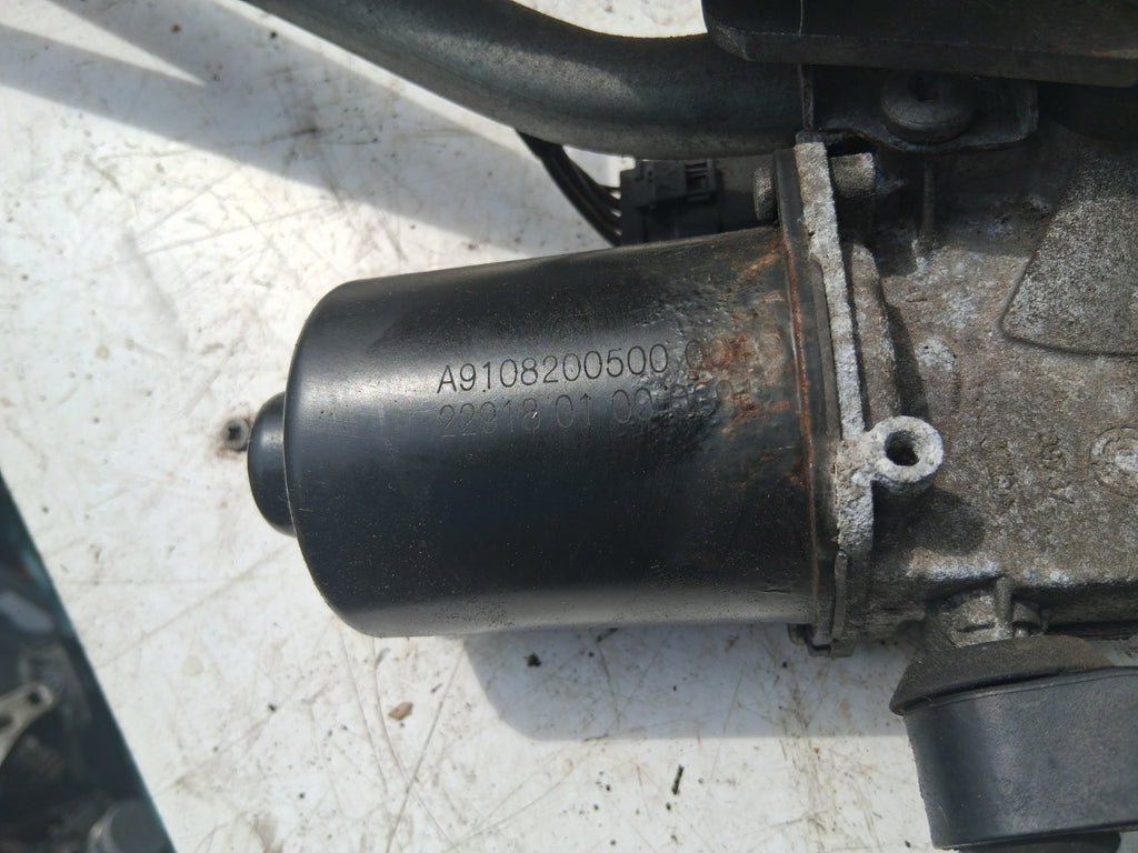 2018 MERCEDES SPRINTER W907 FRONT WINDSCREEN WIPER MOTOR LINKAGE A9108200500