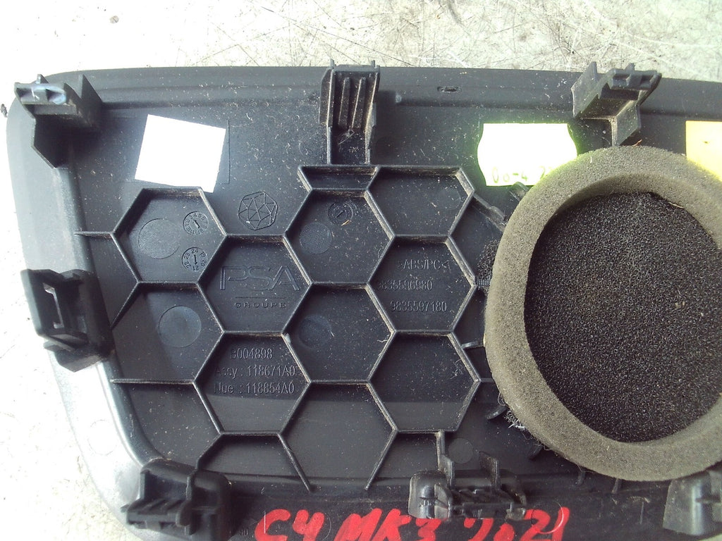 2021 CITROEN C4 MK3 SPEAKER COVER DRIVER SIDE RIGHT HAND SIDE 9835597180