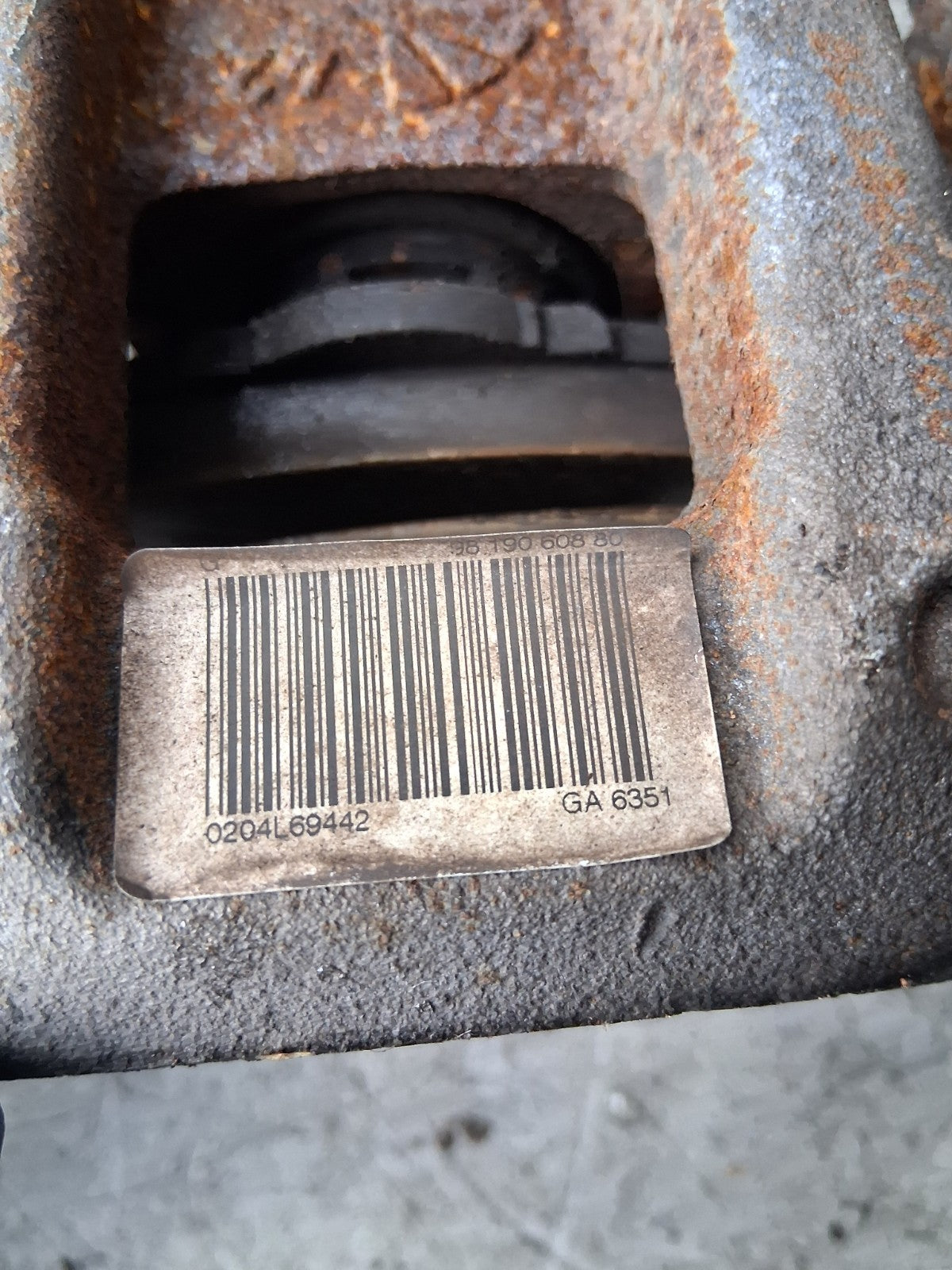 2018 PEUGEOT 5008 REAR CALIPER AD777014