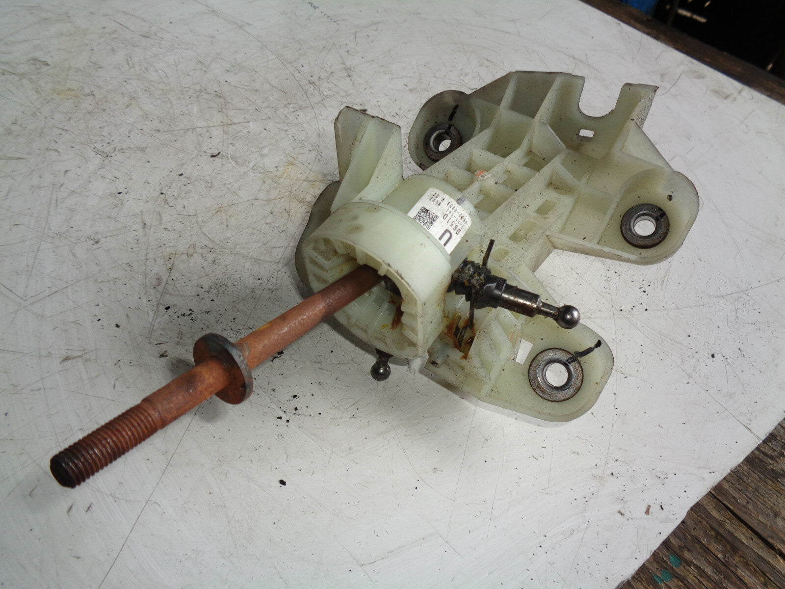 MAZDA 2 MK3 DJ 2015 PETROL MANUAL GEAR SELECTOR SHIFTER D651D