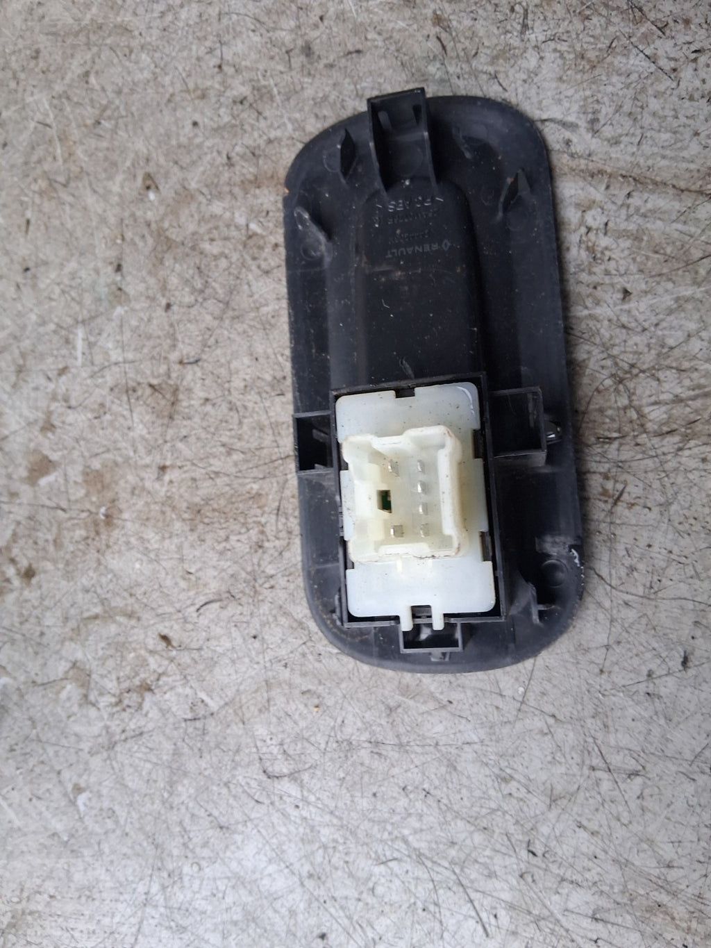 2020 RENAULT MASTER MK3 NSF PASSENGER SIDE FRONT LEFT WINDOW SWITCH 254110176R