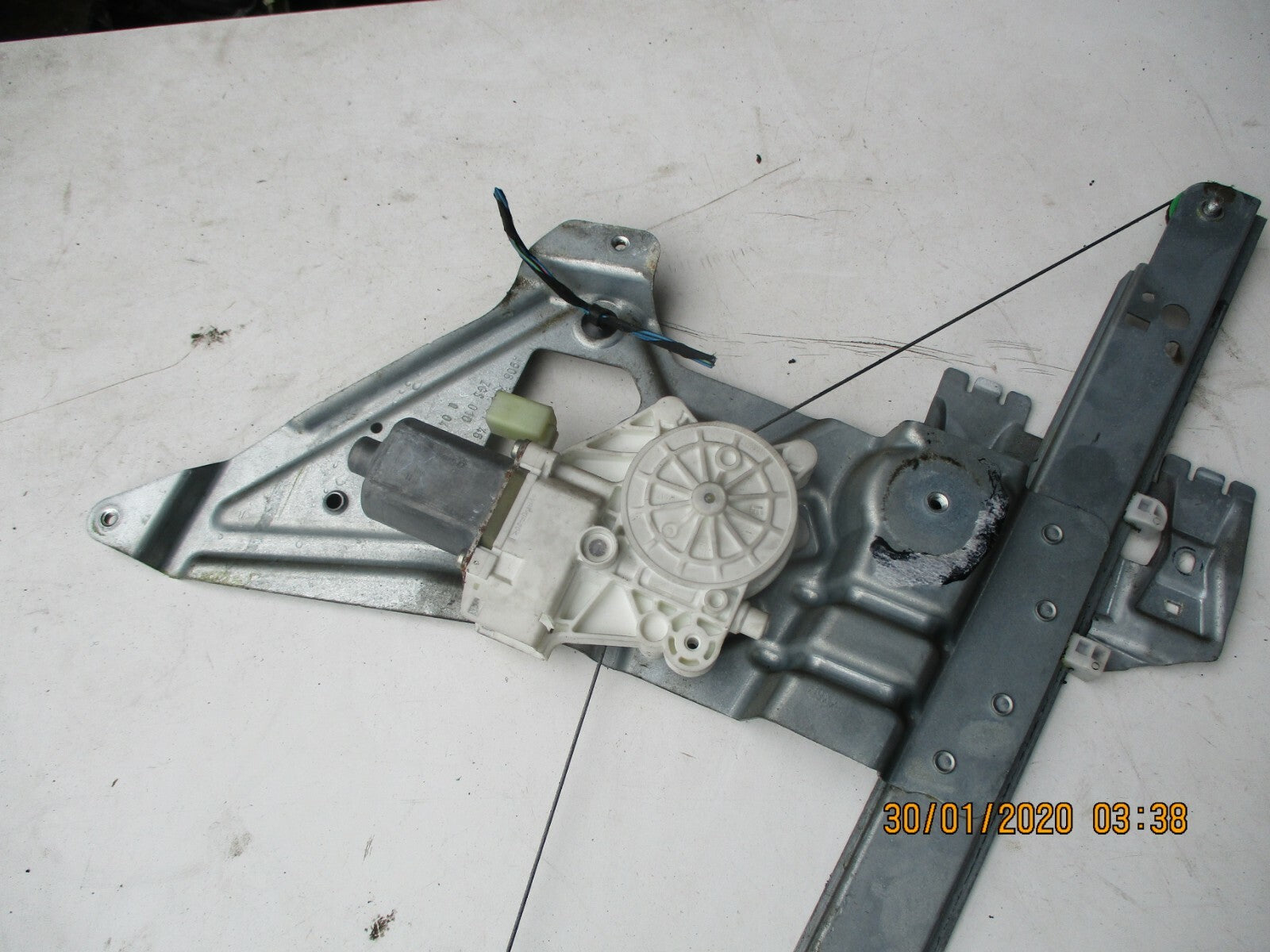 MERCEDES SPRINTER W906 2013 OSF DRIVER FRONT WINDOW REGULATOR MOTOR A9067200146