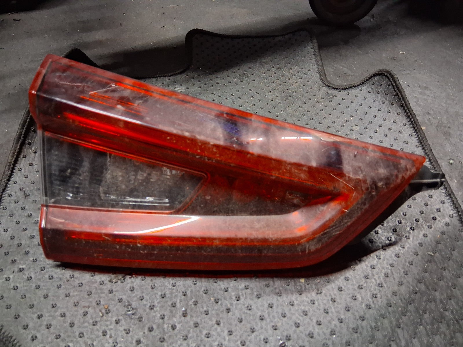 2020 NISSAN QASHQAI J11 MK2 NSR PASSENGER SIDE INNER TAIL LIGHT 26555HV05A