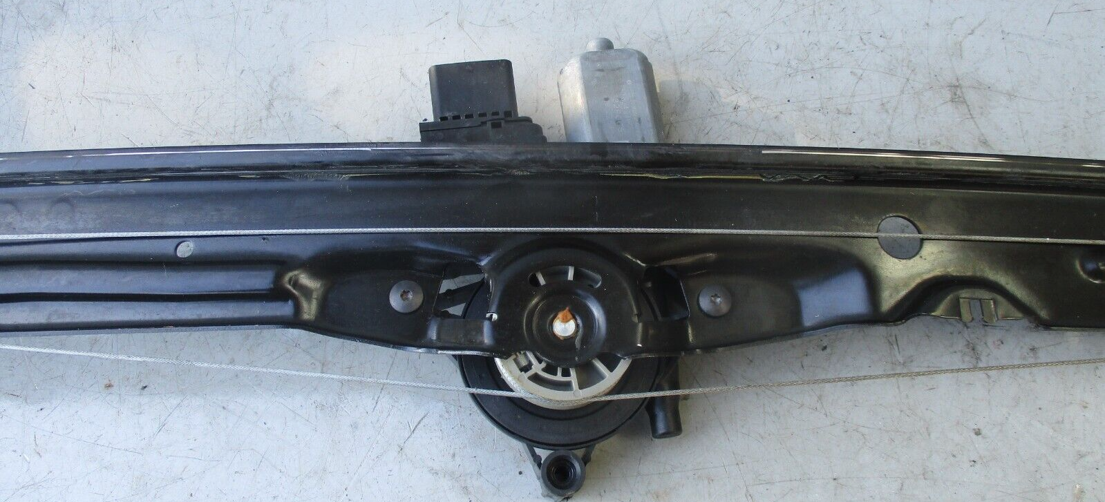 VAUXHALL VIVARO 2021 OSF DRIVERS SIDE FRONT WINDOW MOTOR REGULATOR 9829503580