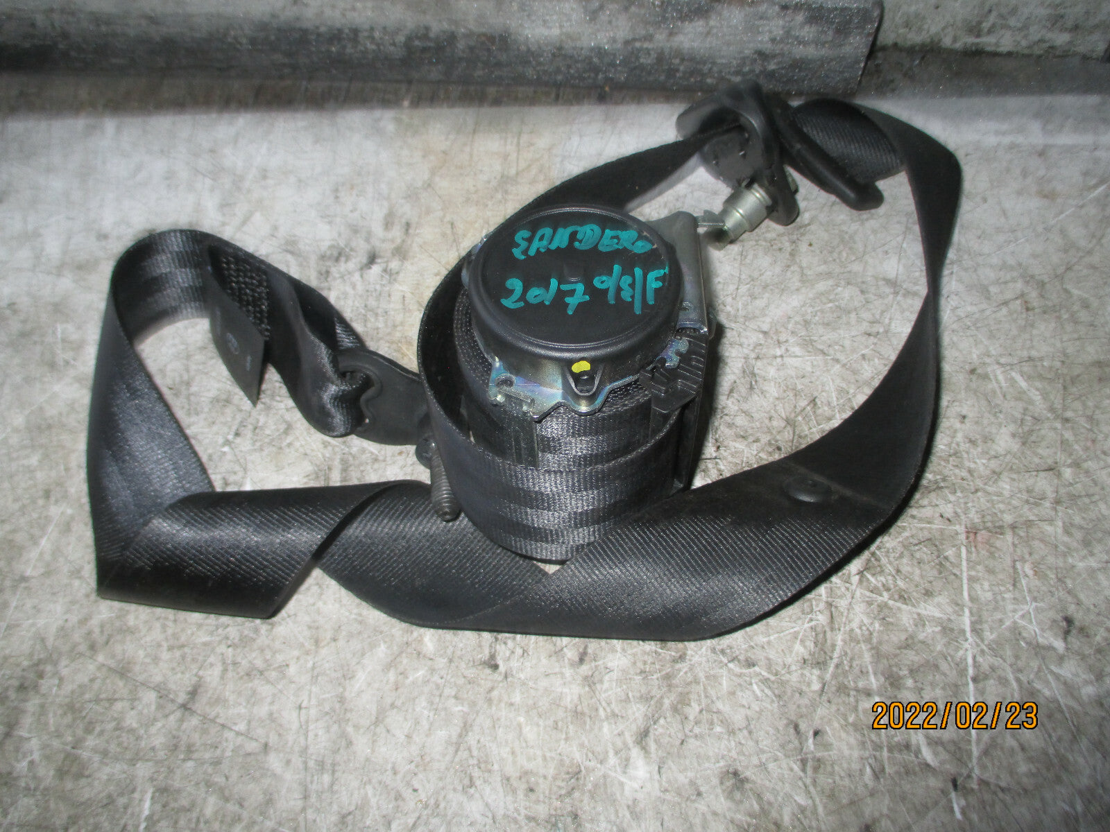 DACIA SANDERO 2017 OSF DRIVER SIDE FRONT SEAT BELT ASSEMBLY 621088800C