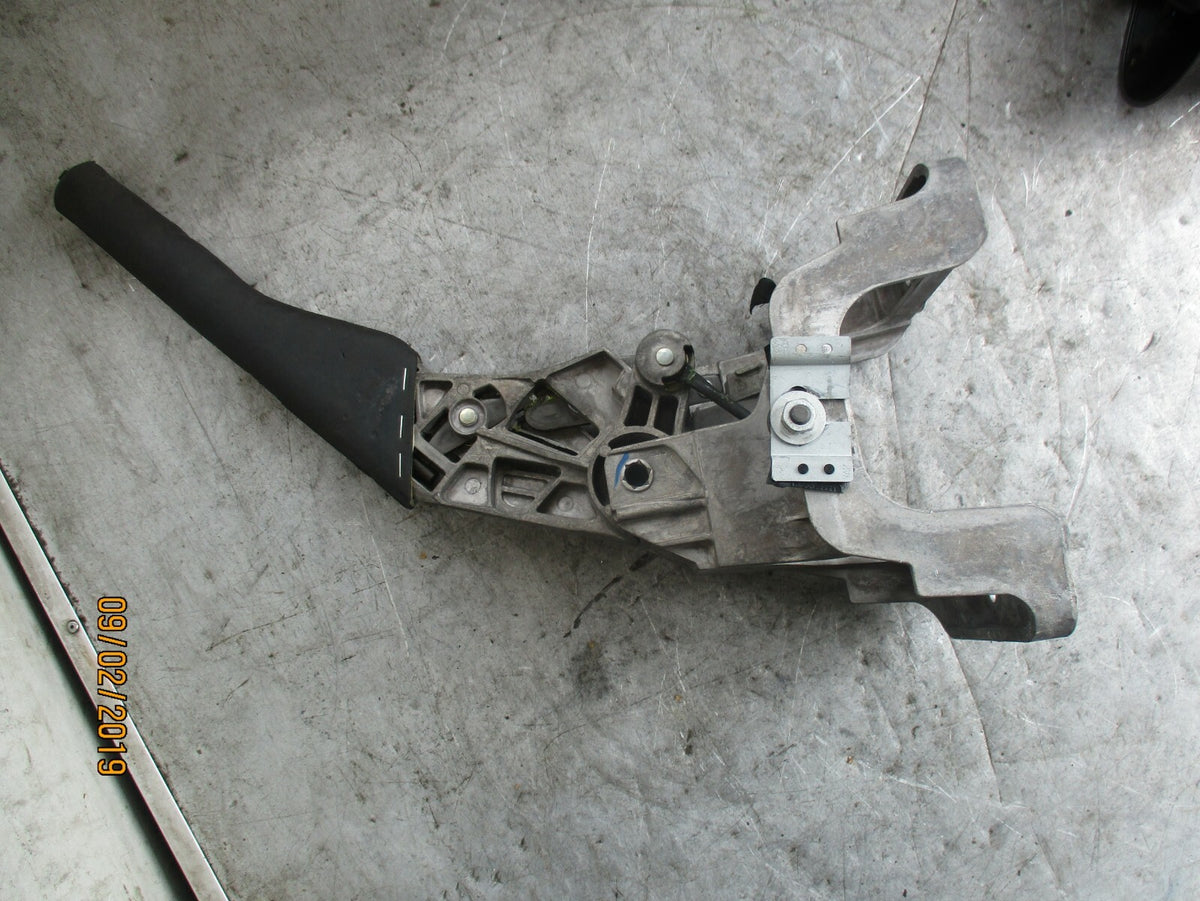 SEAT LEON 2005 HANDBRAKE LEVER HANDLE MECHANISM PARKING BRAKE 1T1711303F