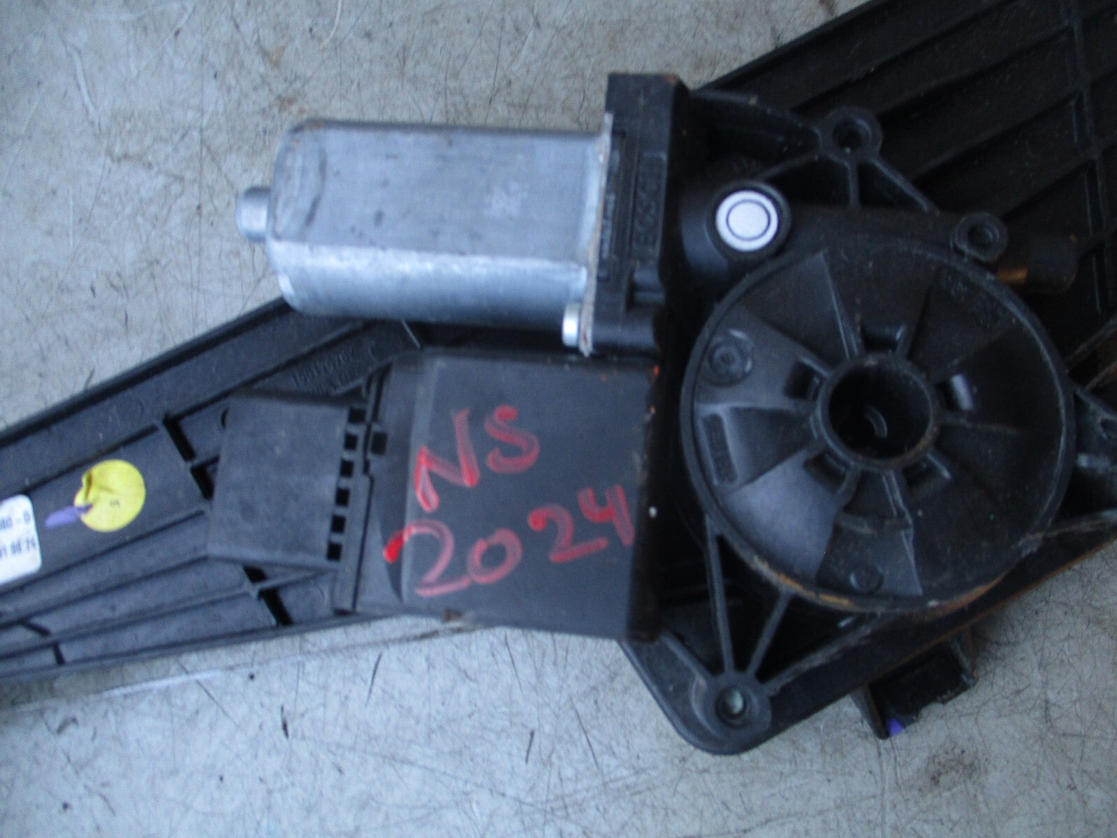 2020 CITROEN C5 AIRCROSS NSR PASSENGER REAR WINDOW MOTOR REGULATOR 9828450080