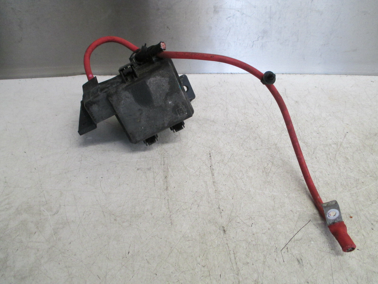RENAULT MEGANE MK3 2013 1.6 PETROL ENGINE RELAY MODULE 243880001R