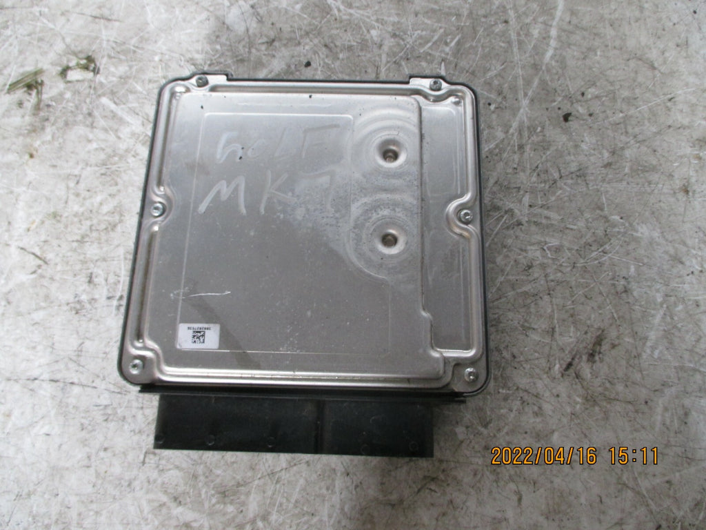 VW VOLKSWAGEN GOLF 2018 MK7 ENGINE CONTROL MODULE ECU 04L907309