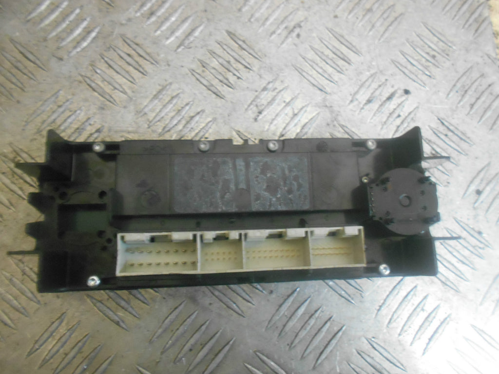 AUDI A4 8D 2000 AVANT CLIMATRONIC HEATER CONTROL UNIT
