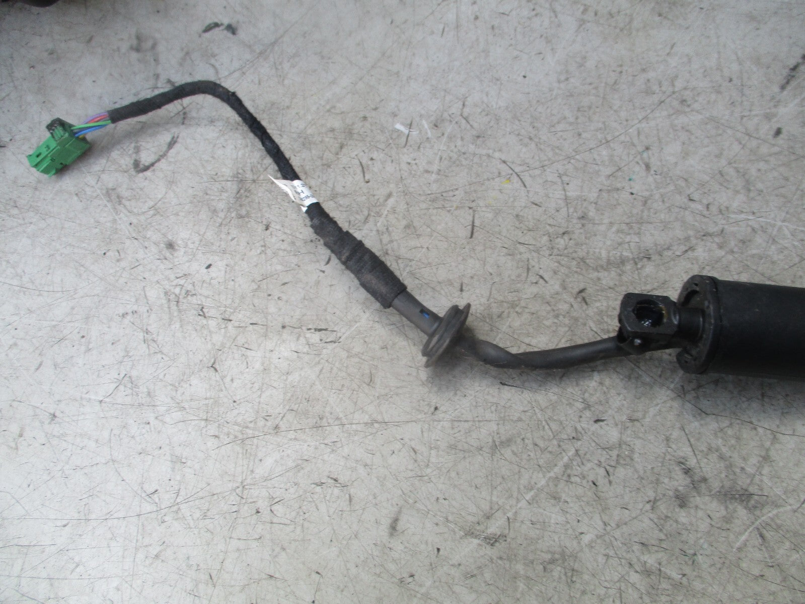 2023 VAUXHALL GRANDLAND TAILGATE ELECTRIC LIFTING STRUTS LEFT 9828629680