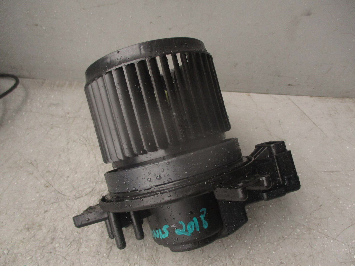 2018 SUZUKI IGNIS 1.2 PETROL HEATER BLOWER MOTOR FAN