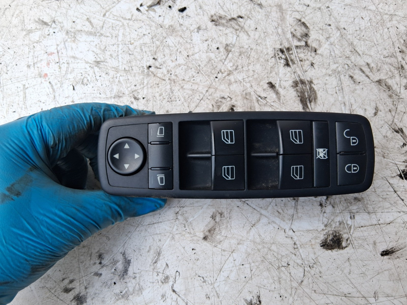 2008 MERCEDES B CLASS W245 OSF DRIVER SIDE FRONT RIGHT WINDOW SWITCH A1698206610