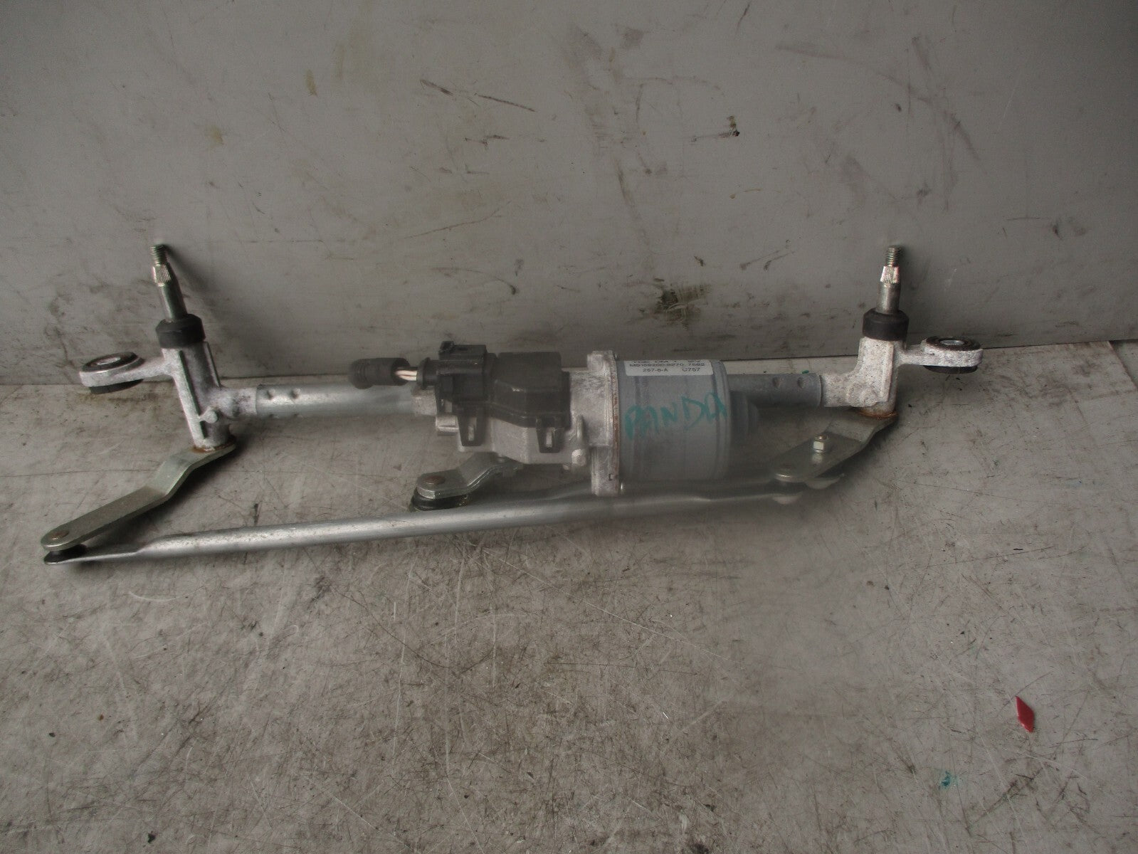 2018 FIAT PANDA 319 0.9 PETROL FRONT WINDSCREEN WIPER MOTOR & LINKAGE 1592009270