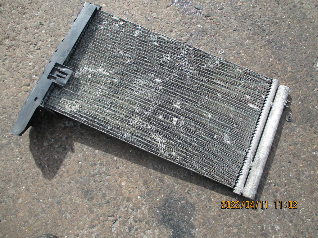 BMW 1 SERIES E81 E87 2008 2.0 DIESEL RADIATOR 3276425