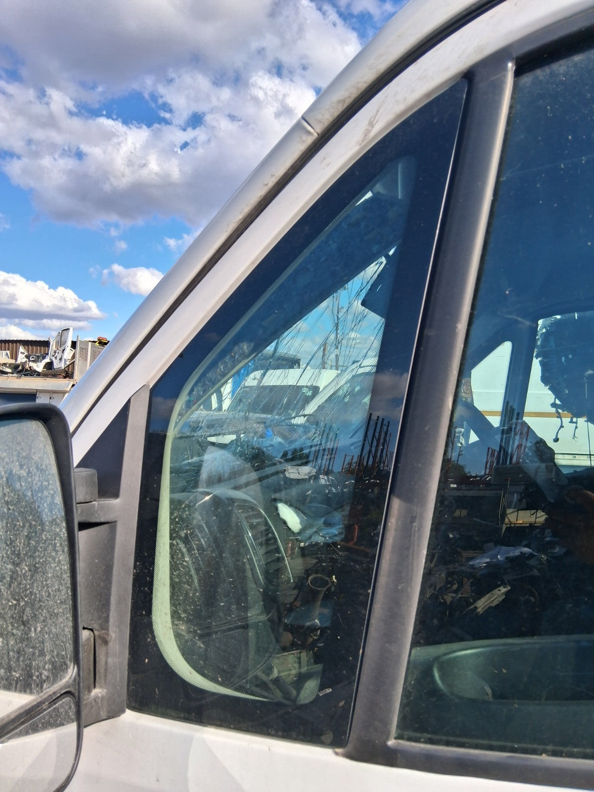 2025 CITROEN RELAY MK3 HIGH ROOF NS PASSENGER SIDE FRONT QUARTER WINDOW GLASS