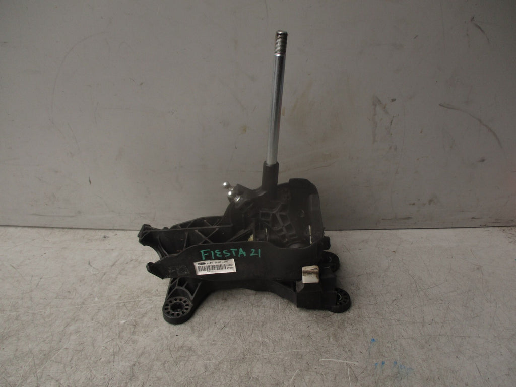 2021 FORD FIESTA MK8 5 SPEED MANUAL GEARSTICK GEARSHIFTER H1BR7C453