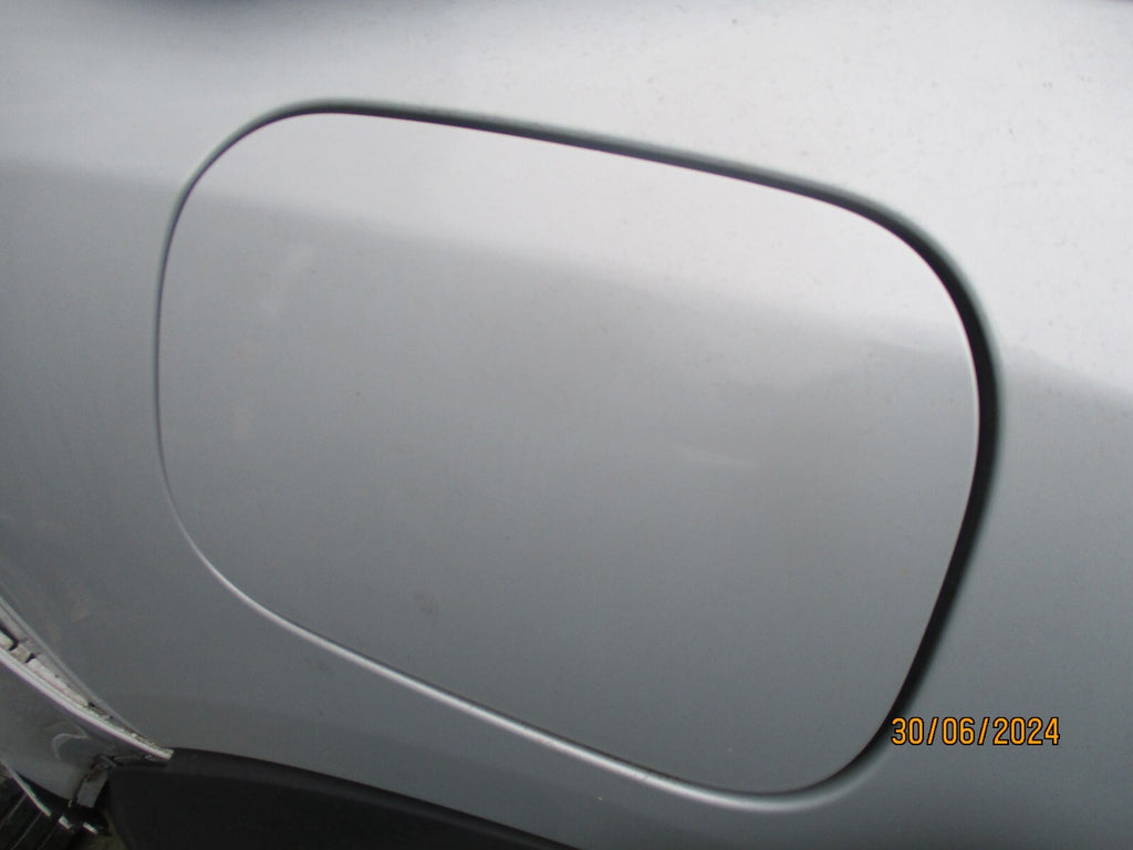 BMW MINI COUNTRYMAN F60 2021 FUEL FILLER FLAP WHITE SILVER A62