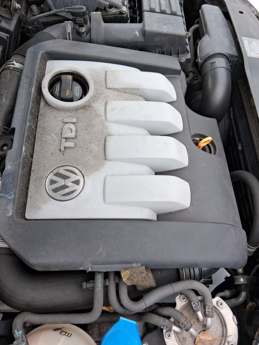 2007 VW VOLKSWAGEN GOLF MK5 1.9 DIESEL ENGINE COVER TOP LID