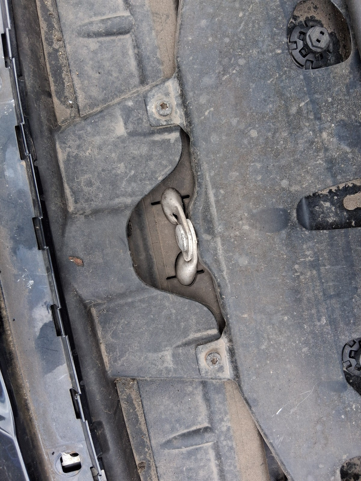 2012 BMW 5 SERIES F10 1.2 DIESEL CENTRE BONNET LOCK MECHANISM