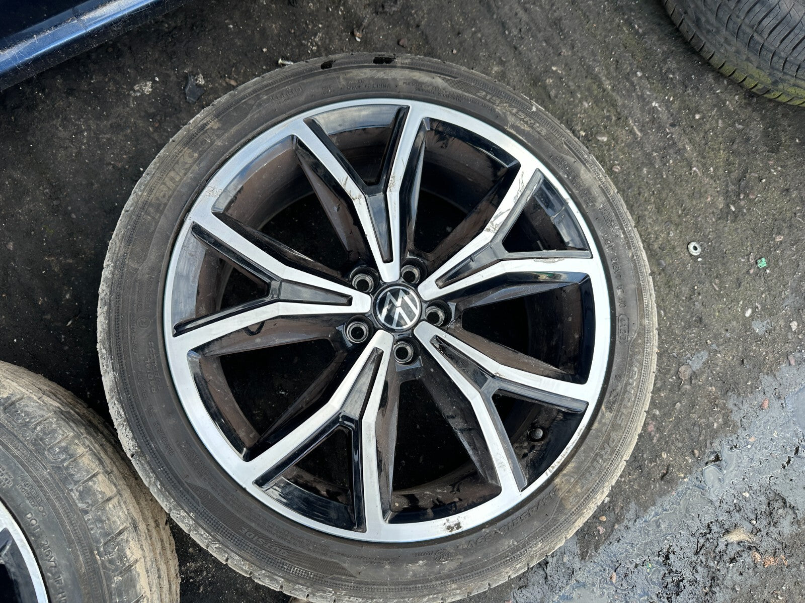2023 VOLKSWAGEN T CROSS 18 INCH SET OF FOUR ALLOY WHEELS TYRE DIAMOND 215/45R18
